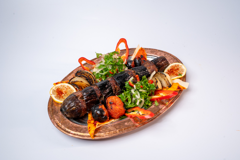 وجبة كباب بالباذنجان