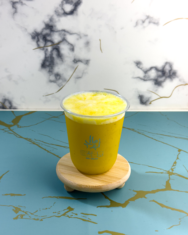 بطيخ وأناناس